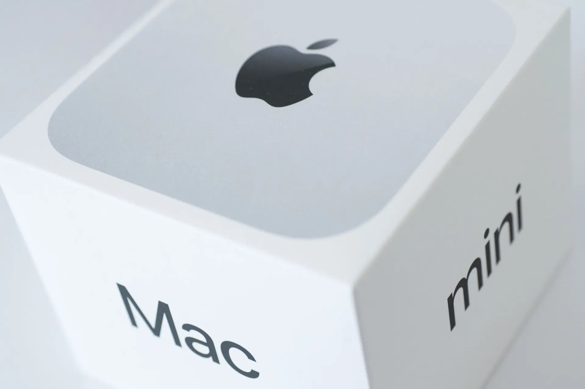 【chatgptや動画編集に】M4 Mac mini 16GB/256GB chatgptや動画編集に】M4 Mac mini 16GB/256GB chatgptや動画
